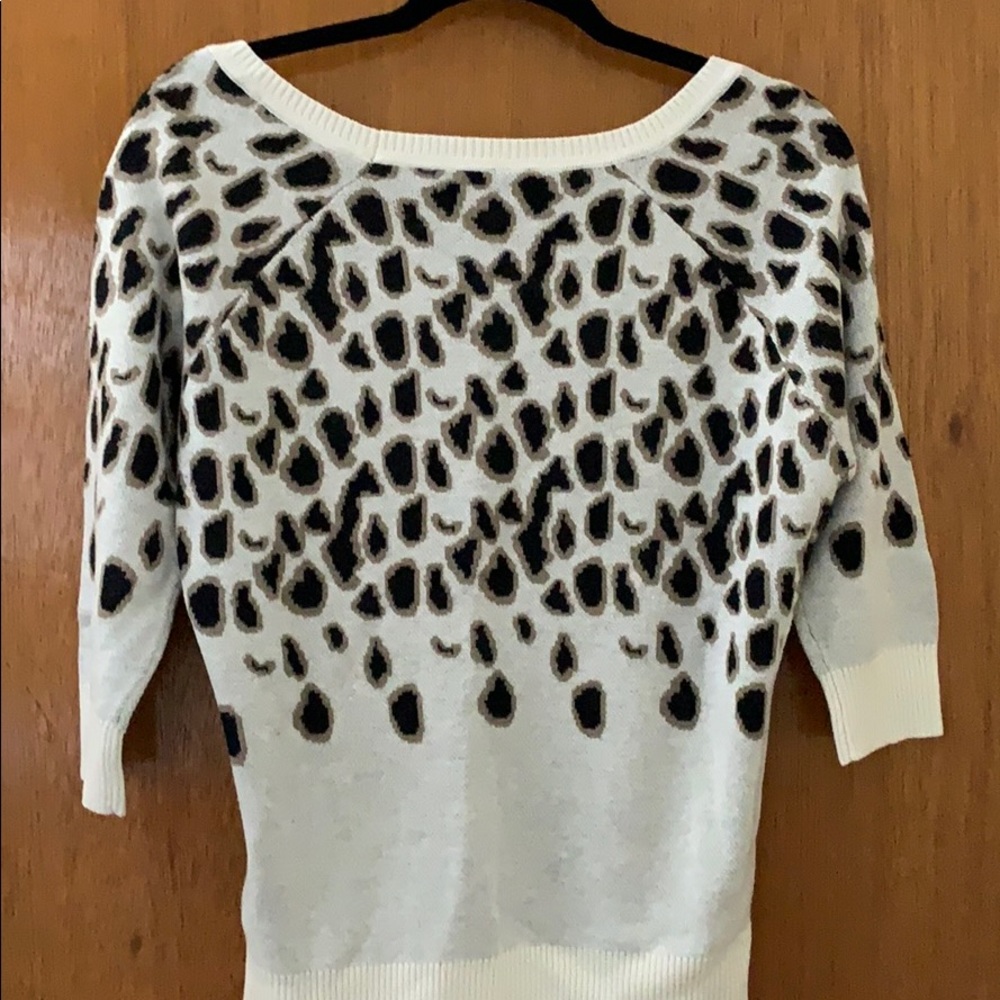 Guess Leopard Sweater - Picture 2 of 5